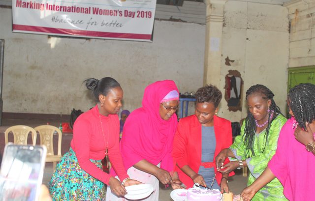 PROCMURA Women Issues photograph 14